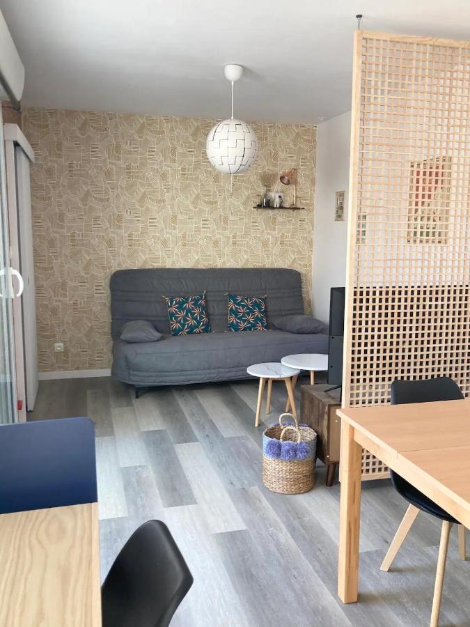 La Petite Maison Tahet, 2 Pers Avec Terrasse Basse-Indre المظهر الخارجي الصورة