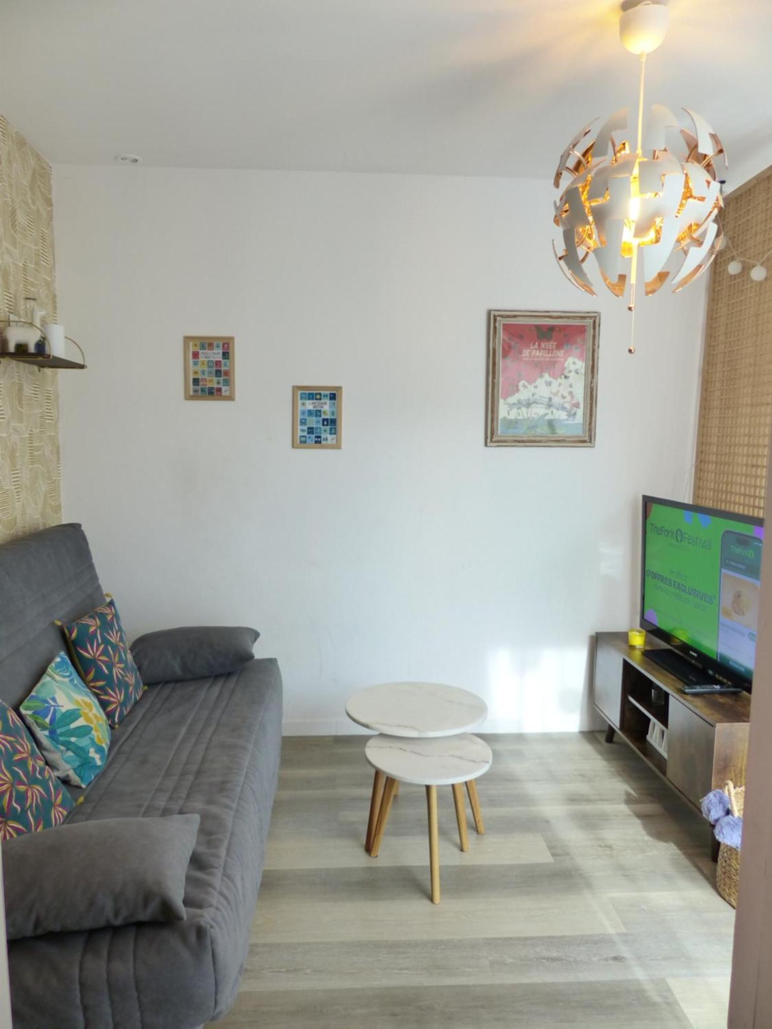 La Petite Maison Tahet, 2 Pers Avec Terrasse Basse-Indre المظهر الخارجي الصورة